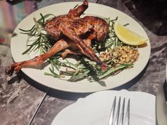 花椒鸽子-LESCEDARS Brasserie Bistro香柏树