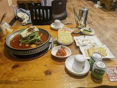 -喇喇排骨火锅·传统韩式脊骨汤(望京西园总店)