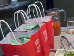 -海底捞火锅(杭州滨江九宜城店)