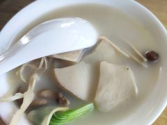 广东白贝浓汤寖菜心-奉天理·海鲜饺子