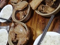 -万和春排骨砂锅米饭(湖北路店)
