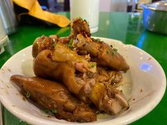 卤猪蹄-大碗厨(东风路店)