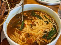 腾冲小锅米线-一坐一忘云南菜(嘉里中心店)