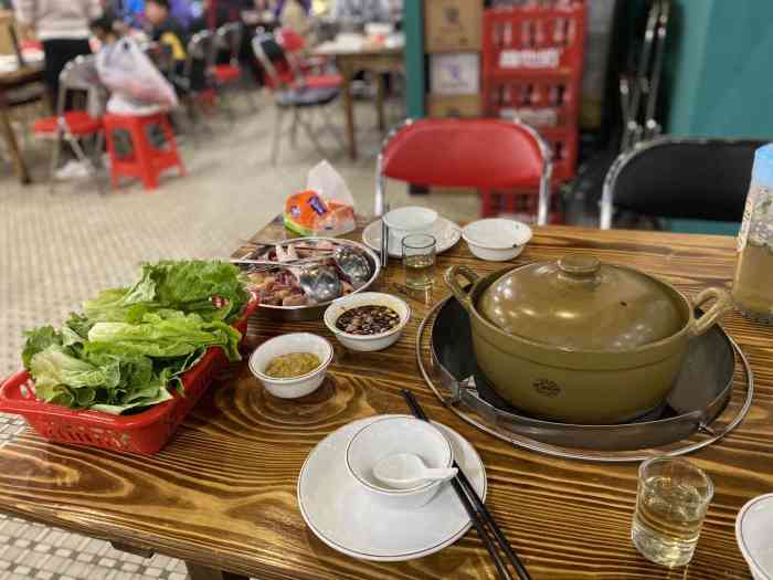 丘生丘养炭炉鸡煲(国际店)-"工作日晚去噶,六点半左右到,啱好有位,没.