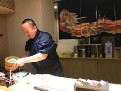 -橼舍鮨青木