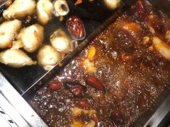 -老牌坊云南鱼豆花火锅(嵩山店)