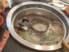 -醉董牛川派鲜肉自选火锅(烟台店)