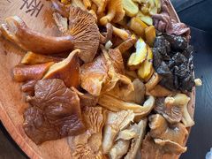 -芸鲜季·云南野生菌餐厅· 云南风物味研社(闵行店)