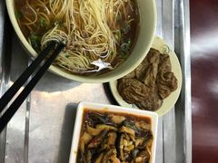 -伟记奥面馆(养育巷店)