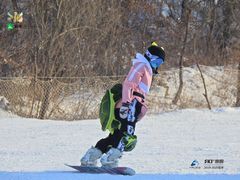 -辽阳弓长岭温泉滑雪场