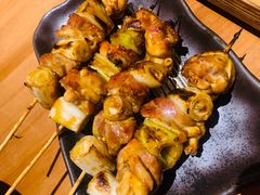 -鸟鸣门屋台料理(金帝银泰店)