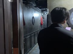 -荒岛实景沉浸密室(江汉路1店)