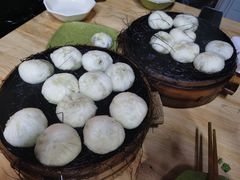 -舒小笼松针小笼包