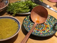 -洱火云南酸菜牛肉火锅(石景山当代商城店)