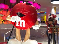 -m豆巧克力世界(上海世茂广场店)