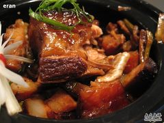 东坡肉切开-同忆餐厅(莫干山路店)