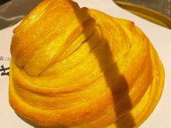 -吕氏焗小鲜•海鲜青岛菜(总店)