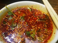 特色油小料-万记麻辣烫国展总店