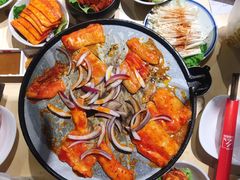 黑猪五花-么肆烤肉·中式自助·烤肉大排档(街道口季佳PAI店)