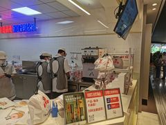 -红星前进面包牛奶公司(君太店)