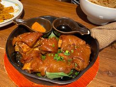 个旧烤猪蹄-云海肴·汽锅鸡·云南菜(美罗城店)