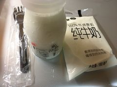 -华中科技大学东三学生食堂