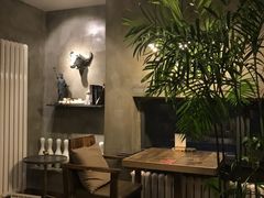 -HIGH FIVE哈福手工汉堡(桂林路店)