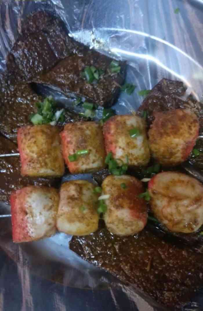 神农烧烤(云鹤店)-"这家店的烧烤还是不错的.现在还是不错的.