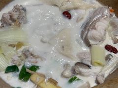 -滇香肴·云南菜蒸汽石锅鱼(云南北路店)