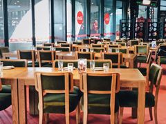 大堂-东方明珠·可口可乐欢乐餐厅