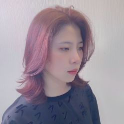 -苑苑发型设计