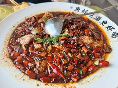 -雪湖煜辰鱼头老店(雪野湖店)