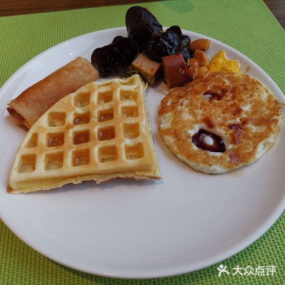 希尔顿欢朋西餐厅