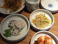 餐前小菜-王妃家(明洞中央店)