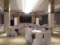 -武汉新华大饭店