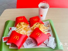 -麦当劳(成都时代奥特莱斯店)