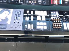 -Chanel(德基广场店)