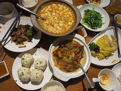 -金枝玉叶上海人家食府(三里河店)