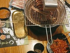 -合易泓烤肉·海肠捞饭(火车站店)