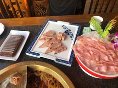 纯鲜鸭血-小天鹅火锅·一线江景洪鼎旗舰店(洪崖洞店)