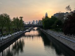 -泉城广场