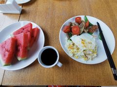 -西安大雁塔科技大学地铁站亚朵酒店