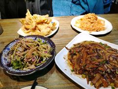 -东北农家饺子村(昌平路店)