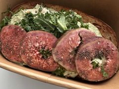 无花果手撕鸡肉tapas-Toris(LuOne凯德晶萃广场店)