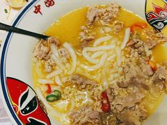 酸辣肥牛-胡桃里音乐酒馆(白云五号T5 MALL店)
