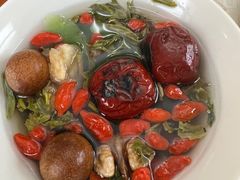 -伊源鼎盛餐饮服务有限公司