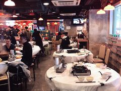 大堂-鲜入围煮花胶鸡海鲜火锅