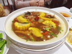 -江城小馆陕南妈妈菜·全球旅行餐厅(钟楼店)