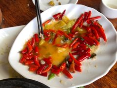 小米辣炒罗非鱼-乡村小榭饭店