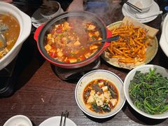 -鱼头泡饭·湖北菜·非物质文化遗产(岳家嘴总店)